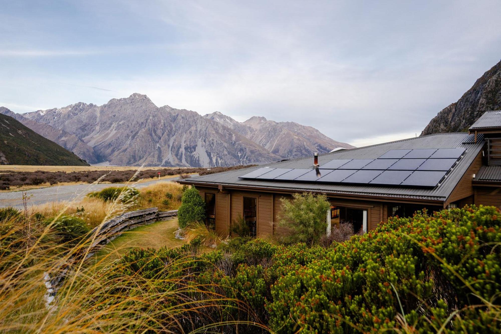 بيت شباب Haka House Aoraki Mt Cook Aoraki / Mount Cook المظهر الخارجي الصورة