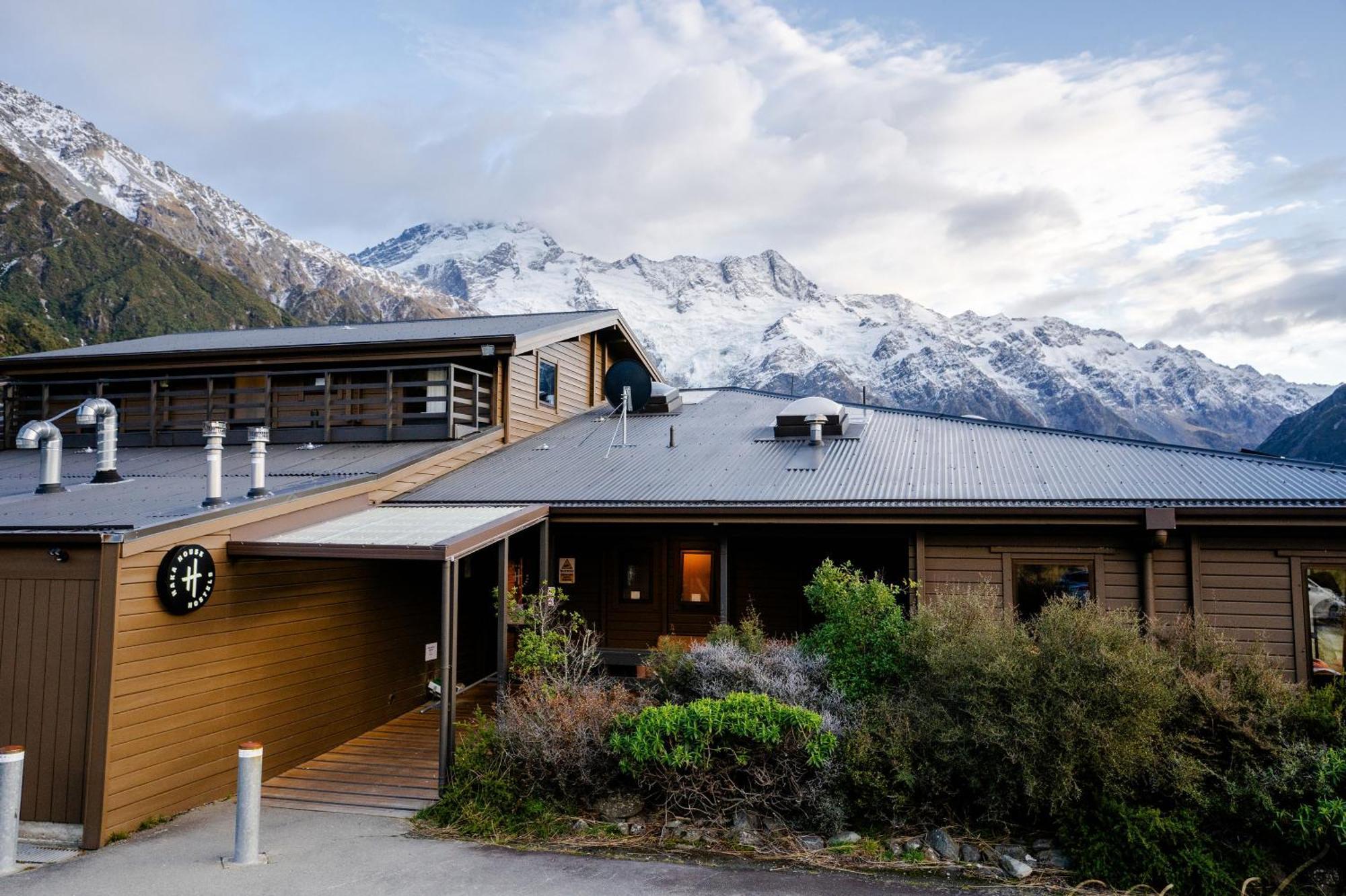 بيت شباب Haka House Aoraki Mt Cook Aoraki / Mount Cook المظهر الخارجي الصورة